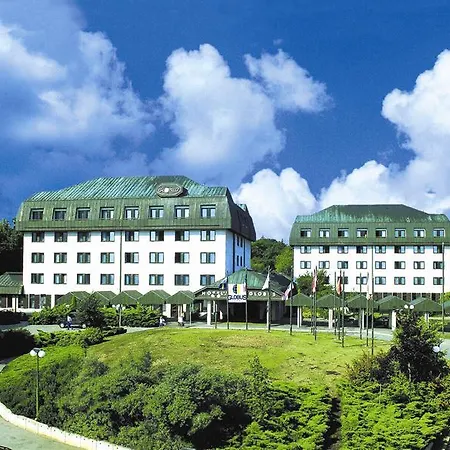 Hotel Globus 3*