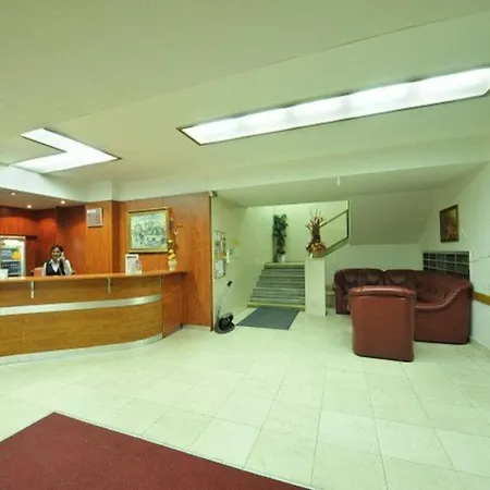 Hotel Legie 3*