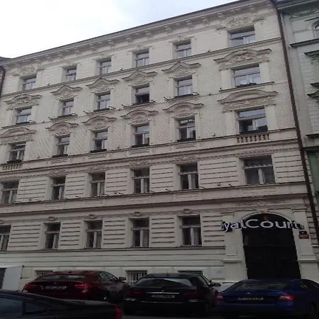 Hotell Royal Court Prag