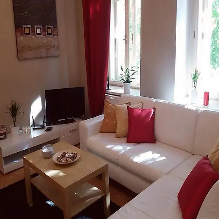 Daire Family Flat 120m2, 2 Vinohrady