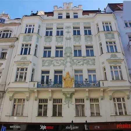 Charles Iv * Praga