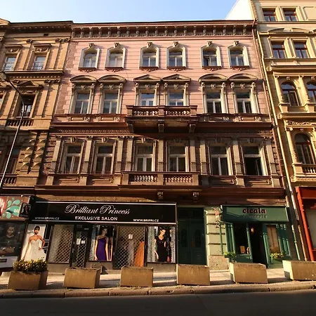 Zitna 43 Apartamento