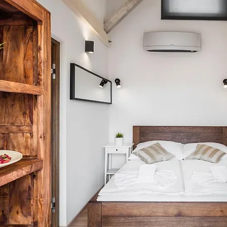 Templova Old Town Apartment Prague