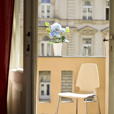 Apartment Apartments In Mala Strana - 10 Minutes From Charles Bridge *