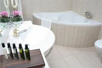 Floor Hotel 4*