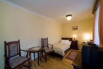 Otel Cerny Slon 4*
