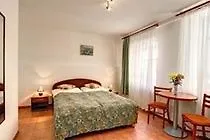 House Zizkov 3* Прага