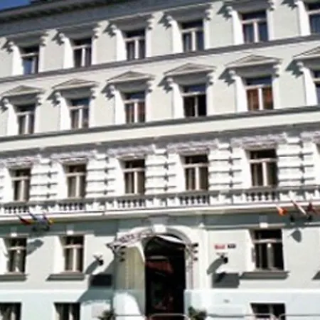 Raffaello Prague