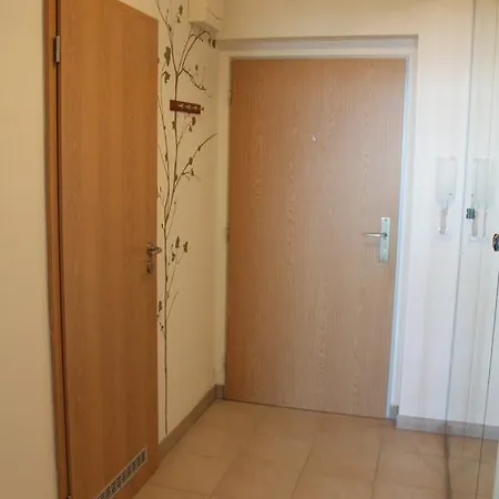 New On V Doline 1 * Praha