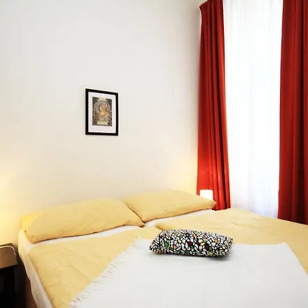 Apartamento Theatre Praga