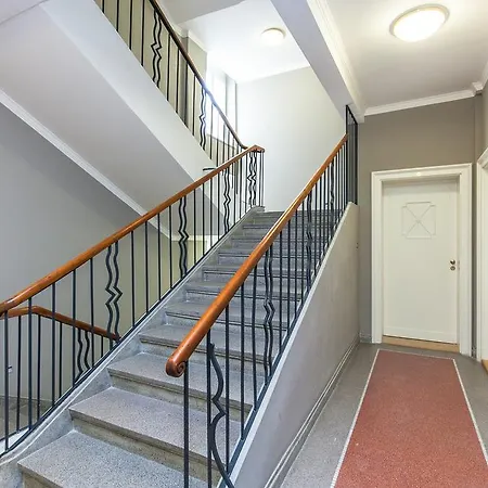 Апартаменты Wishlist Residences - Karlin Free Parking Прага