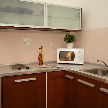 Apartamento Theatre
