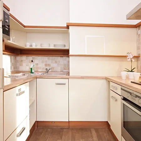 Theatre Apartamento *