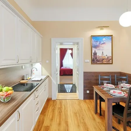 Aparthotel Milada 4*