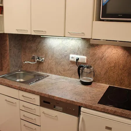Go Native Apartment *