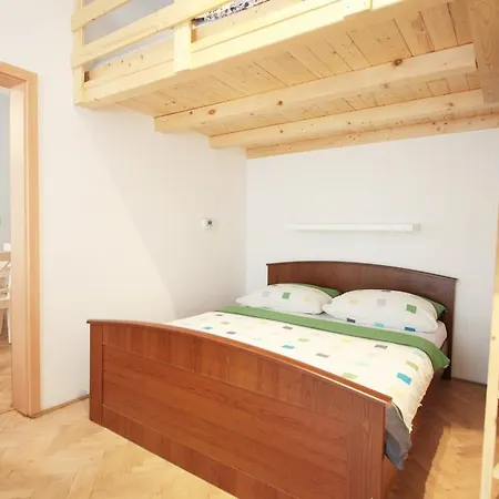Apartment In Vinohrady Prague
