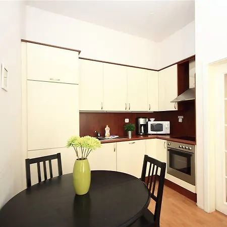 Theatre Apartamento Praga