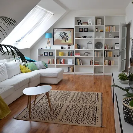 Bohemian Apartment *