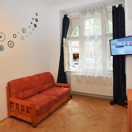 In Vinohrady Apartment *