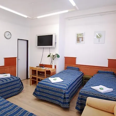 Free Zone Hostel Praha
