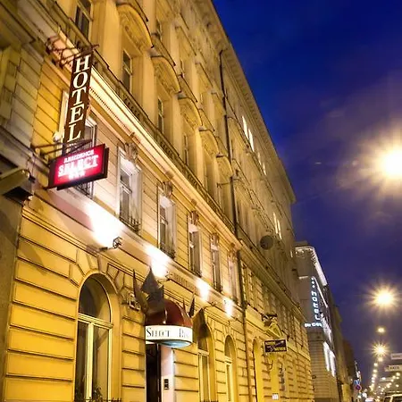 Select Otel 3*