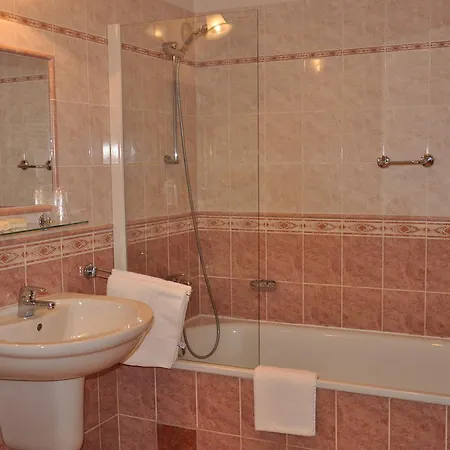 Cerny Slon Otel 4*