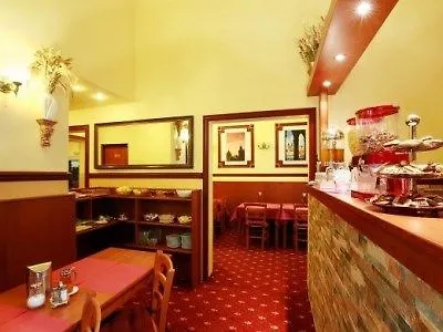 Old 3* Praga