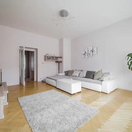 Apartment Zahrebska *