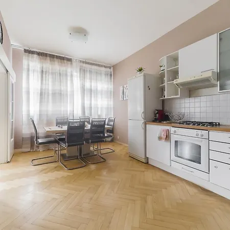 Apartment Zahrebska *