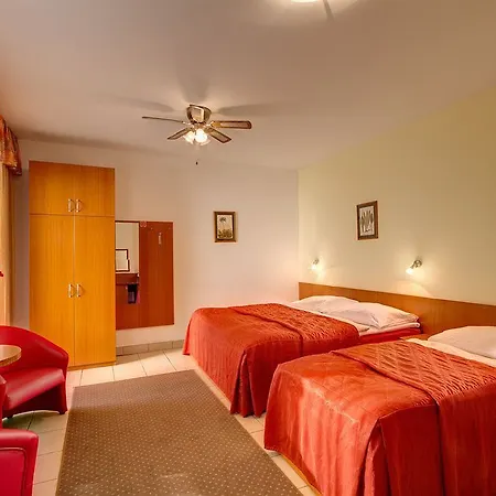 Hotell Seifert 4*