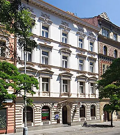 Sofia Hotel 3*