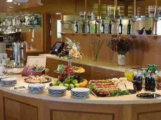 Dolce Hotel