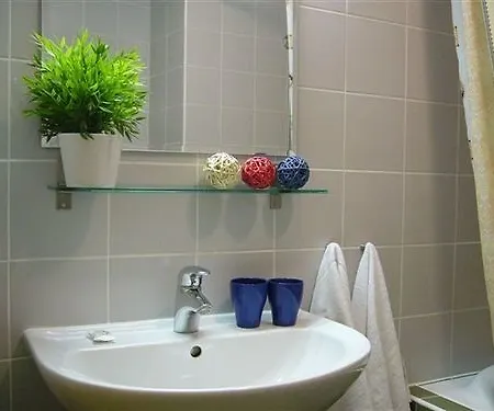 Apartamento Theatre *