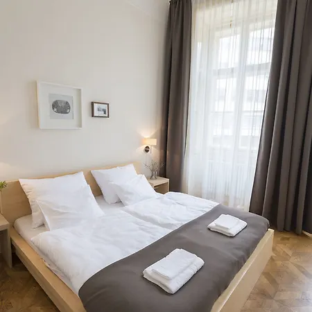 Bohemia Centre Apartment *