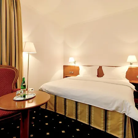 Coronet 4* Prag