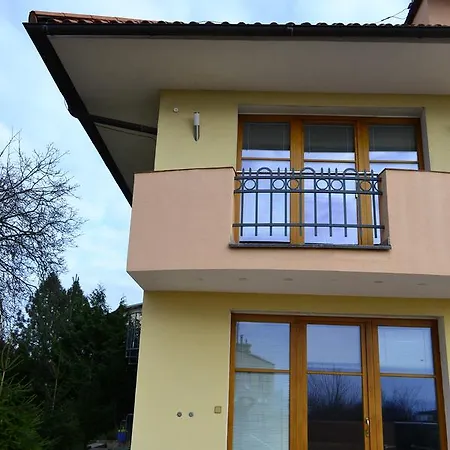 Flying House * Prague