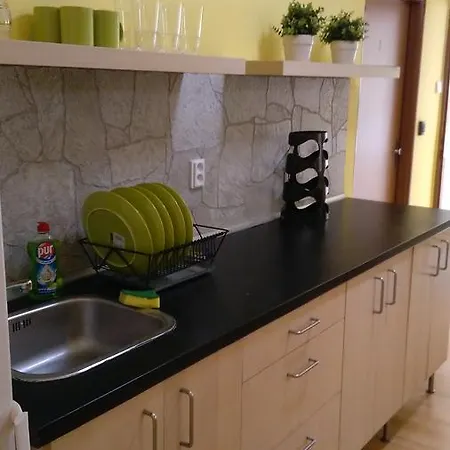 Easy Housing