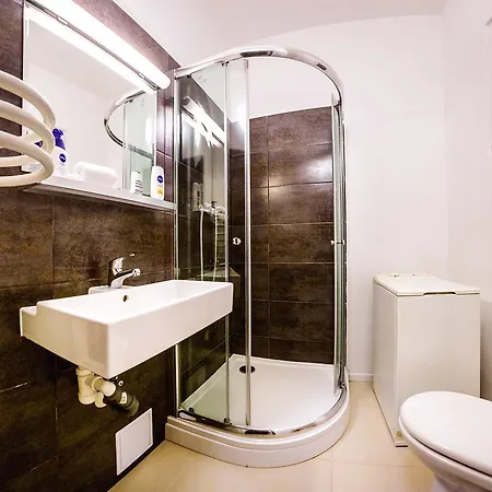 Pretty Woman S Studio With Terrace & Air Condition Apartment *