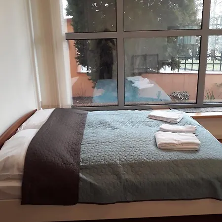 Flying House Guest house