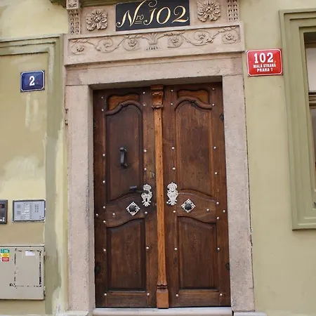 Apartman Cihelná Apartamento *