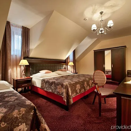 Ea Embassy 4* Praha