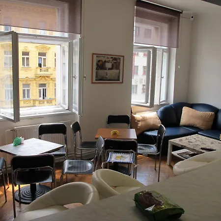 Hostel All Seasons