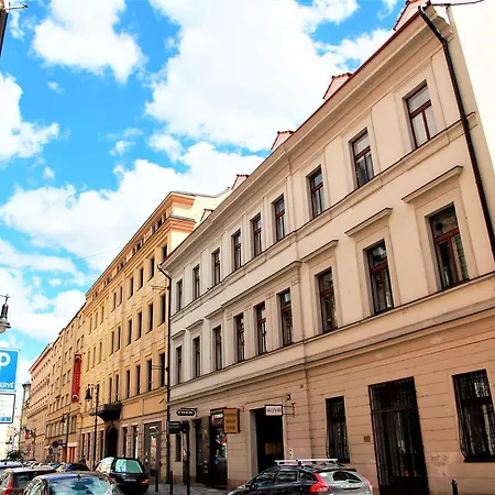 The Republic Garden Hostel Prague