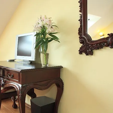 Hotel King Charles Boutique 4*