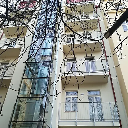 Jagellonska 3*