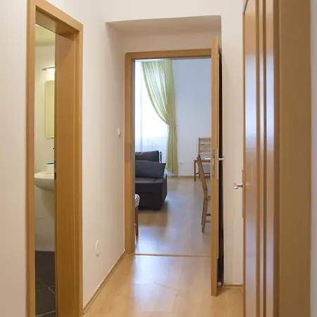 Modern Opatovická * Prag