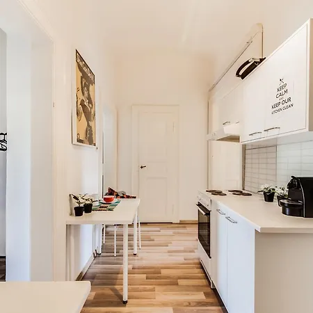 Hostel Mirak Praga