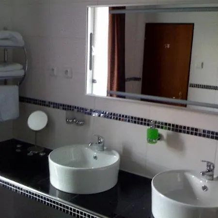 Lucie Guest house