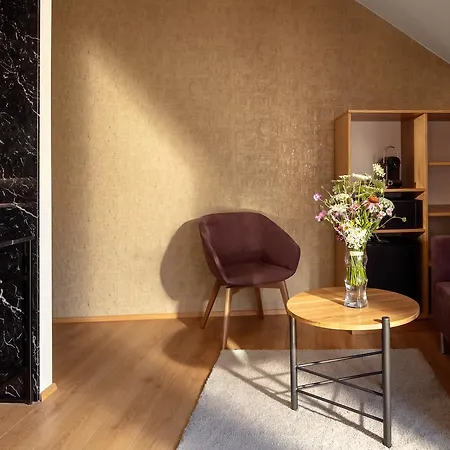 Moods Charles Bridge Hotel 4*