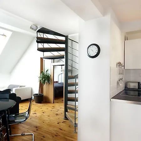 Apartment Italska Apartamento Praga